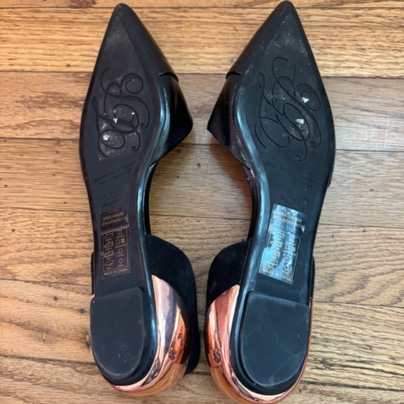 NWOB Ted Baker London Textured Pointed Flat - Picture 5 of 16